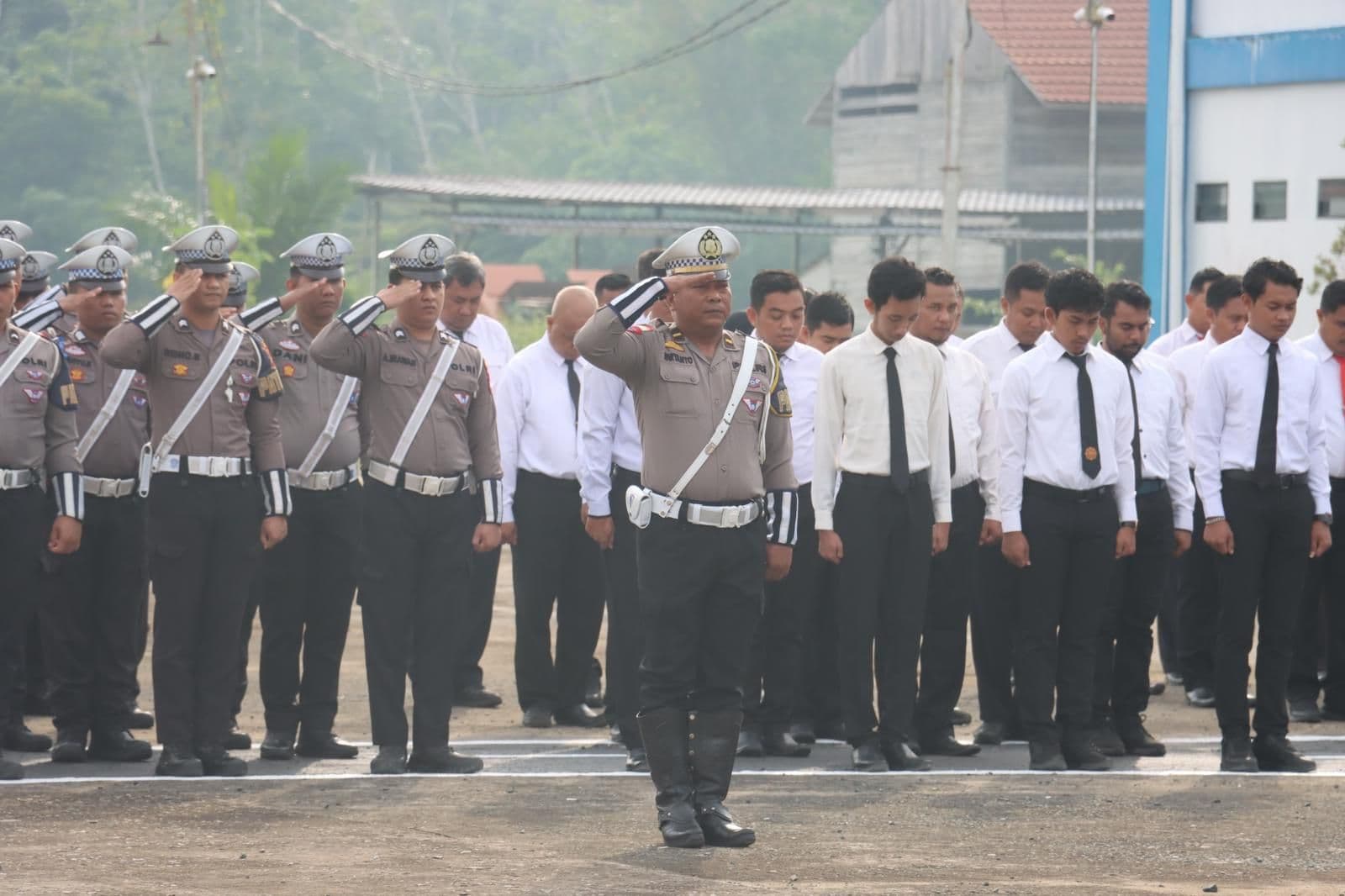 Polres Sambas Gelar Operasi Patuh Kapuas 2024 untuk Tingkatkan Kepatuhan Berlalu Lintas operasi-patuh-kapuas-2024